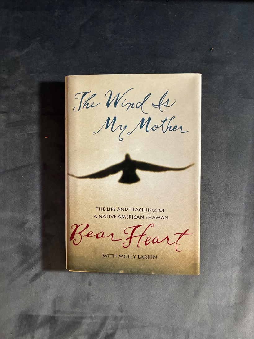The Wind Is My Mother: The Life and Teachings of a Native American Shaman — photograph 1 of 9