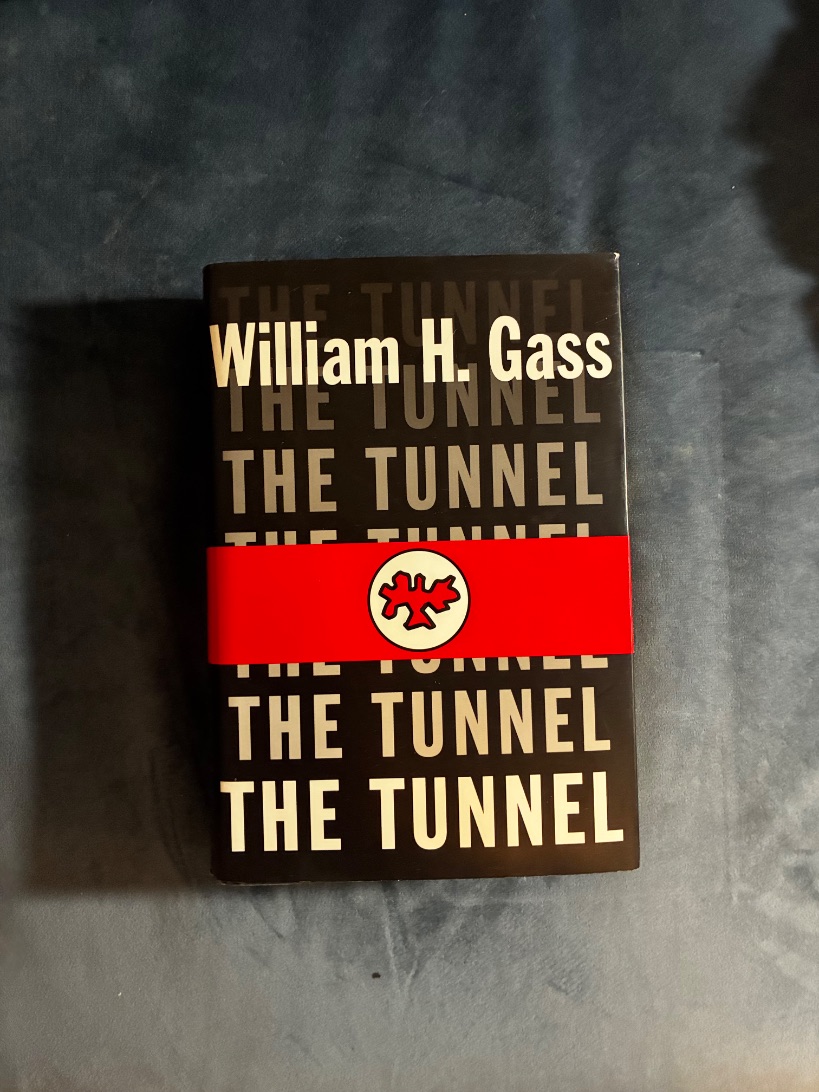 The Tunnel — photograph 1 of 9
